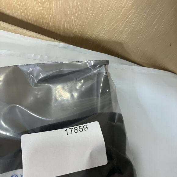 Shoebox Greetings T-Shirt Mens XL Black Funny 40 Year Old World Tour Graphic Tee - Picture 7 of 7